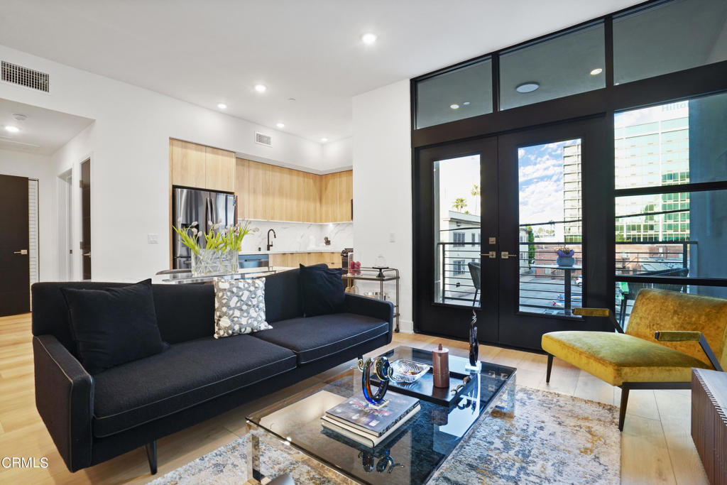 178 S Euclid Avenue 307