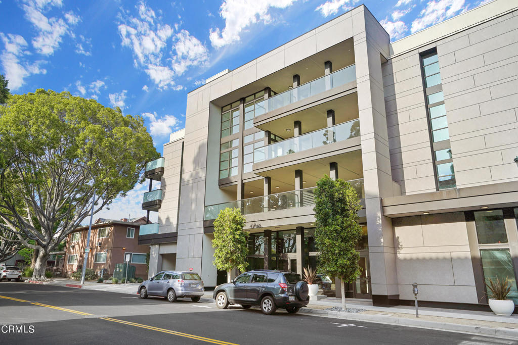 178 S Euclid Avenue 408