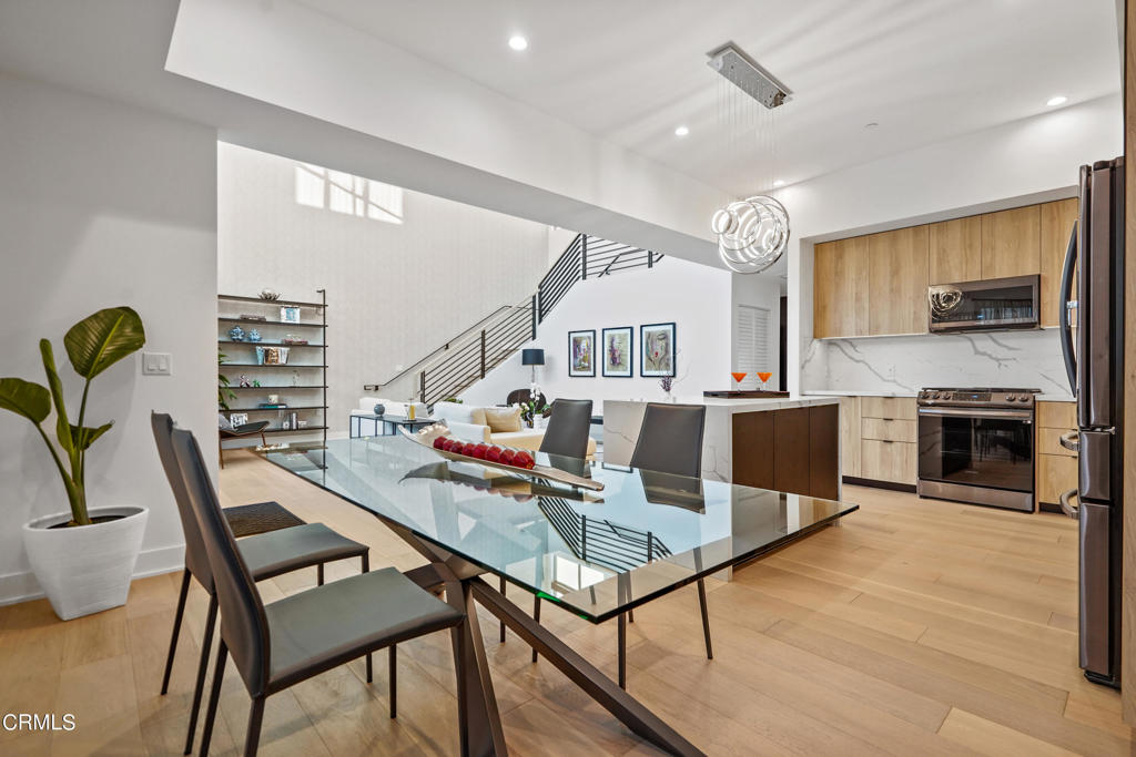 178 S Euclid Avenue 408