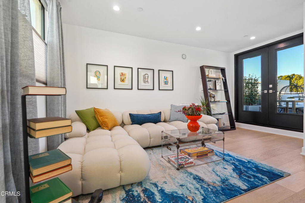 178 S Euclid Avenue 408