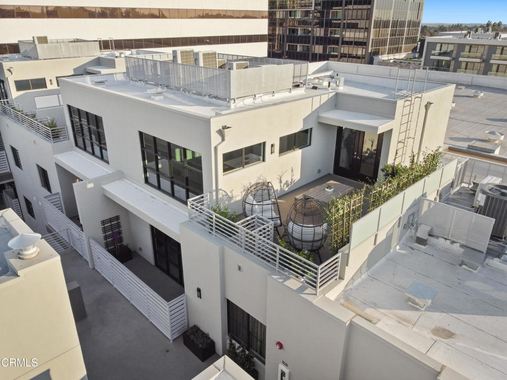 178 S Euclid Avenue 408