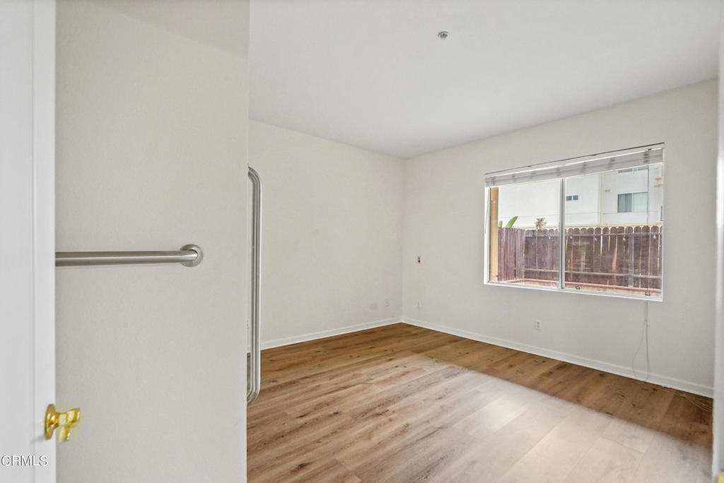 208 N Lincoln Avenue 111