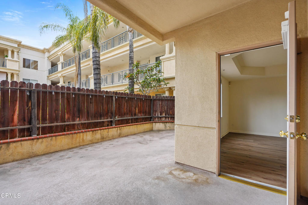 208 N Lincoln Avenue 111