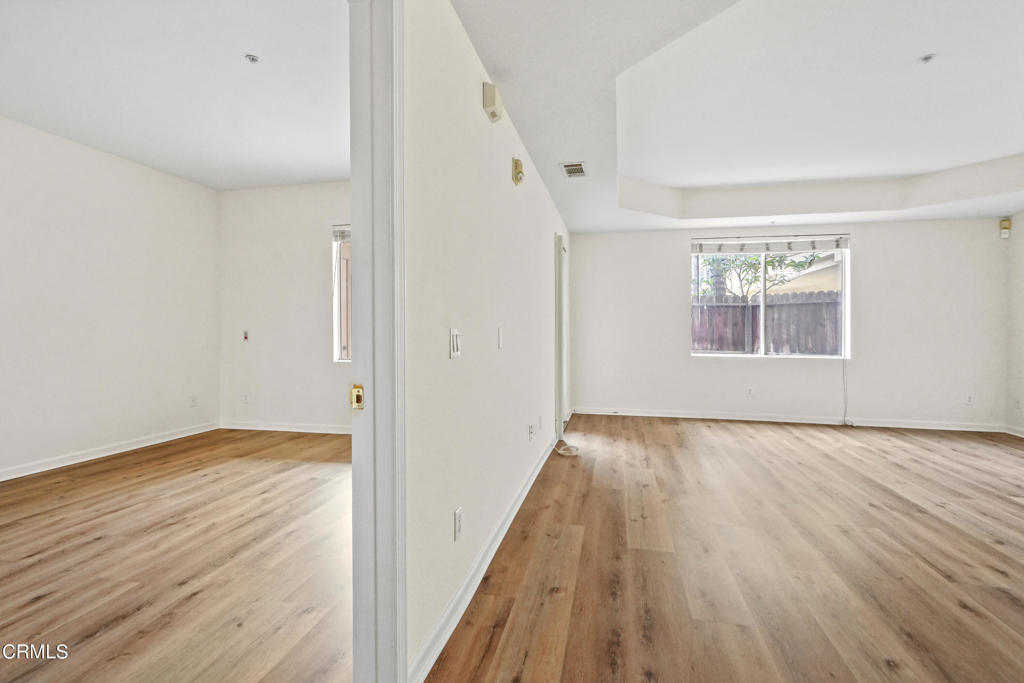 208 N Lincoln Avenue 111