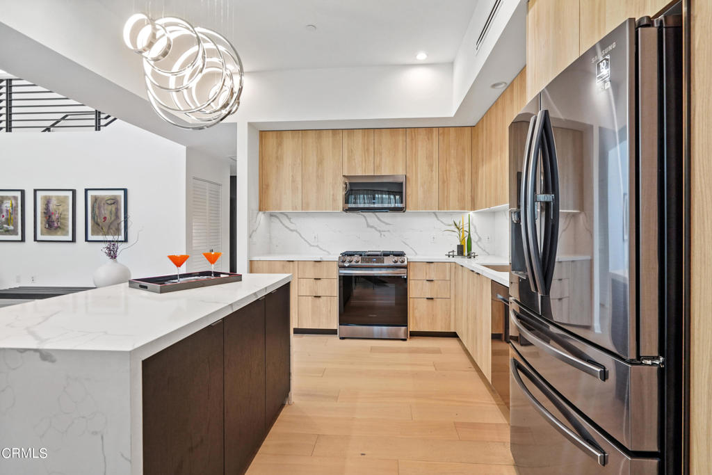 178 S Euclid Avenue 410