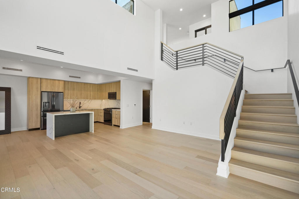 178 S Euclid Avenue 409