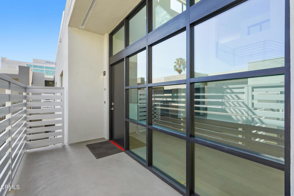 178 S Euclid Avenue 409