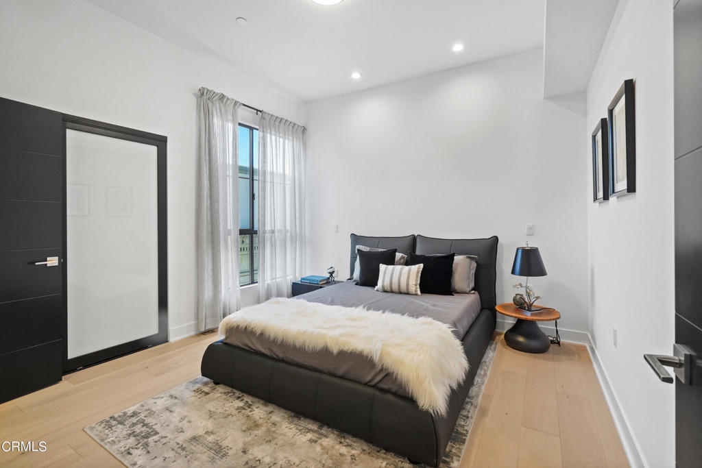 178 S Euclid Avenue 409