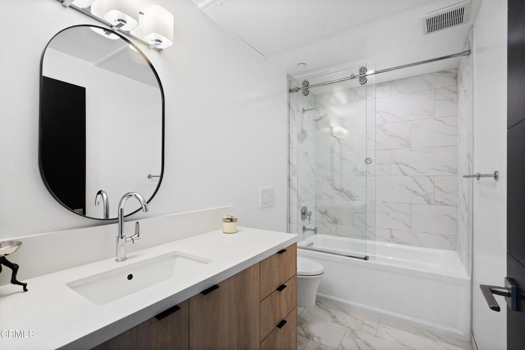 178 S Euclid Avenue 409
