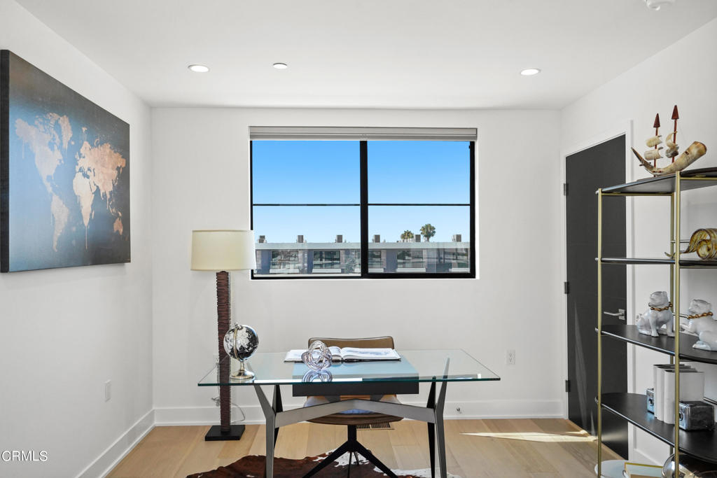 178 S Euclid Avenue 409