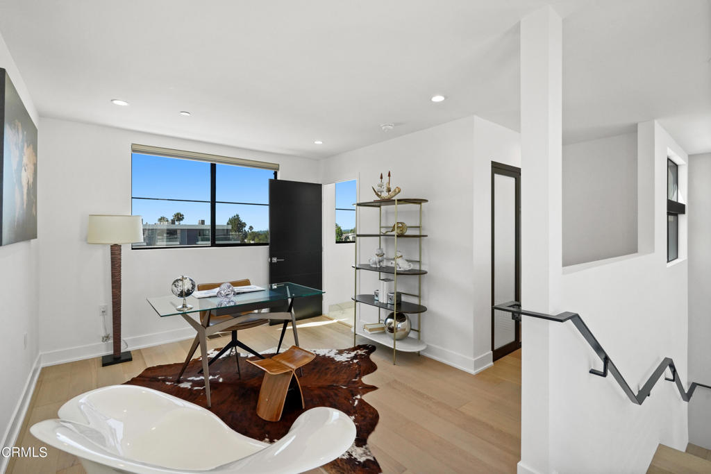 178 S Euclid Avenue 409