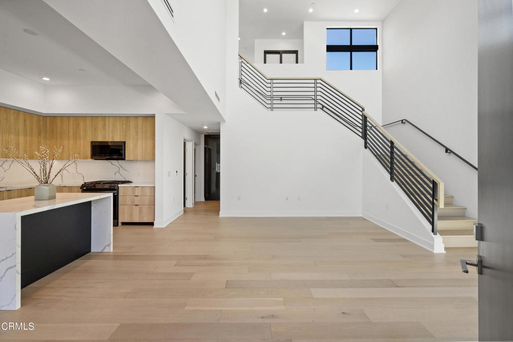 178 S Euclid Avenue 409