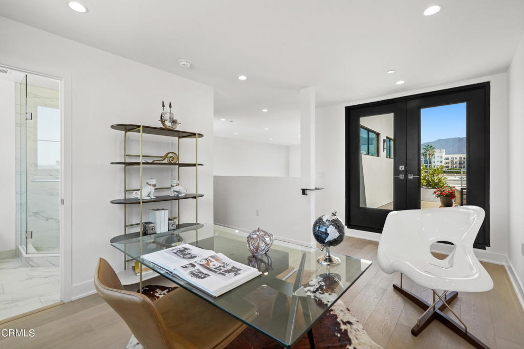 178 S Euclid Avenue 409