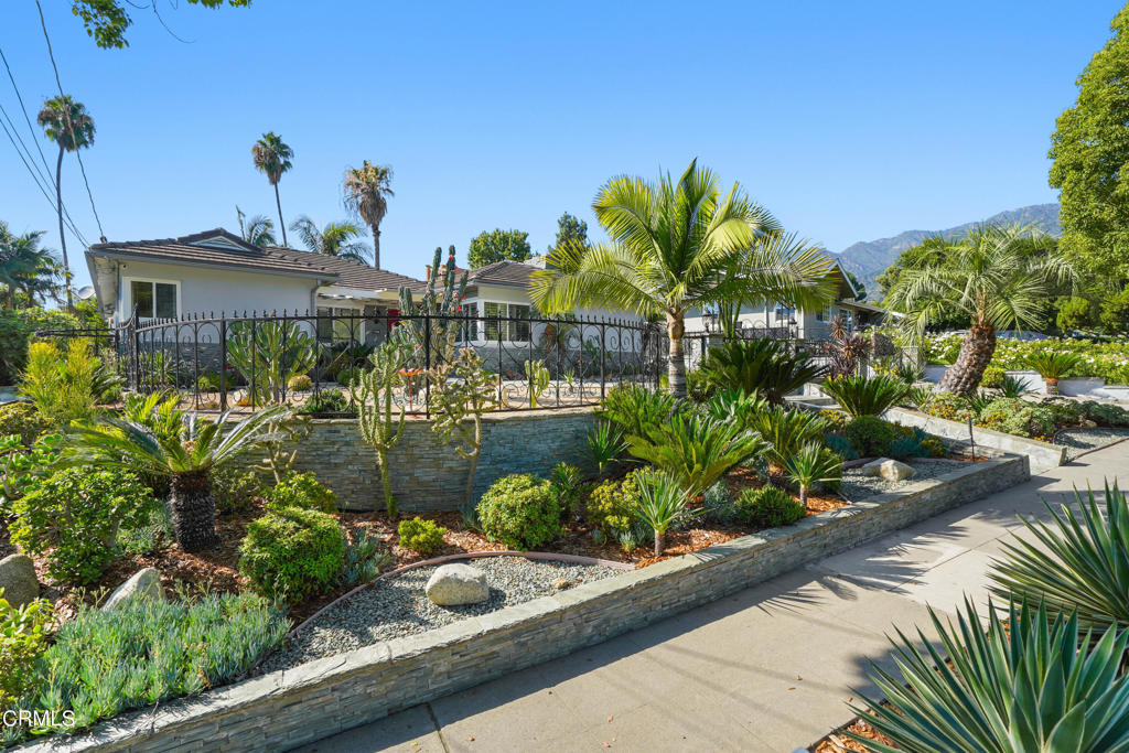 755 Hastings Ranch Drive