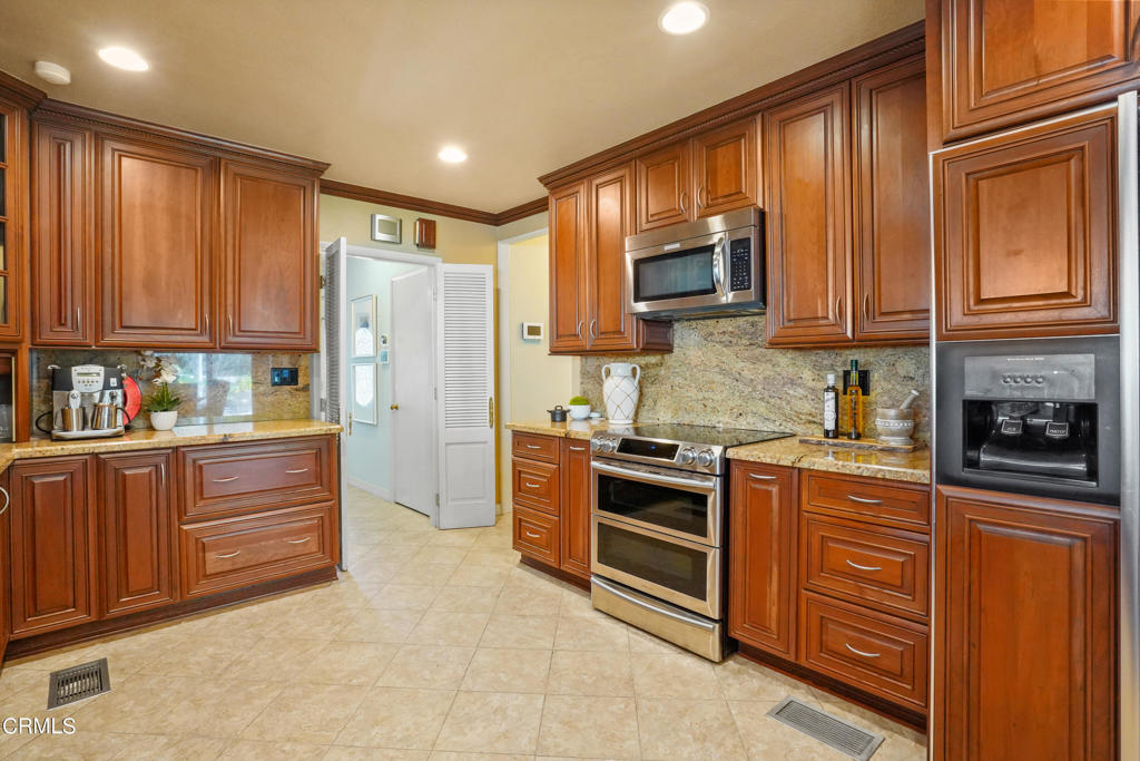 755 Hastings Ranch Drive