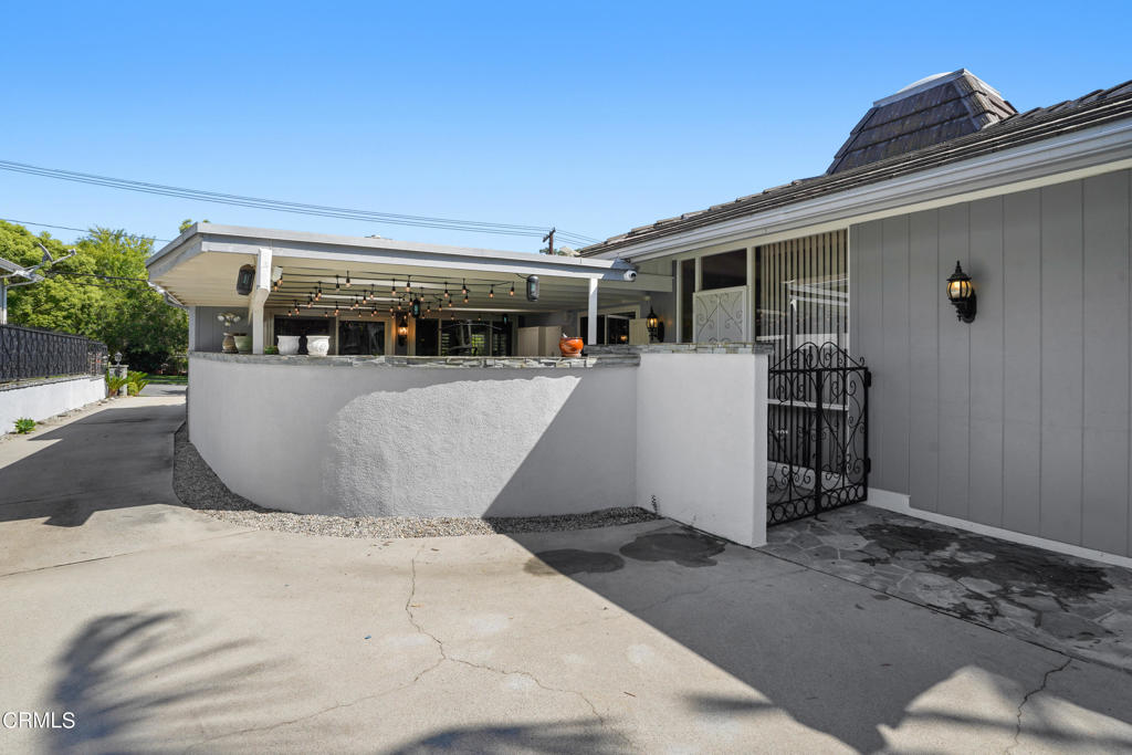 755 Hastings Ranch Drive