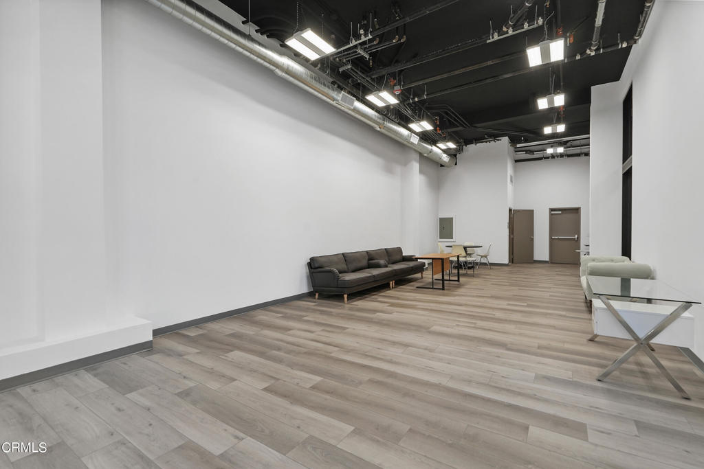 178 S Euclid Avenue 150