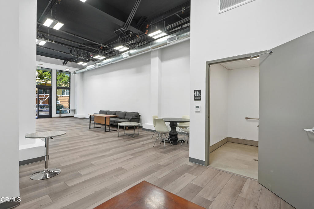 178 S Euclid Avenue 150