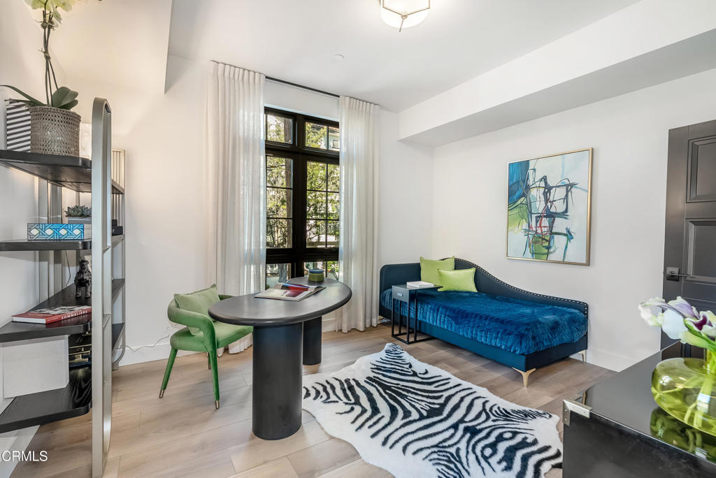 139 S Oak Knoll Avenue 104