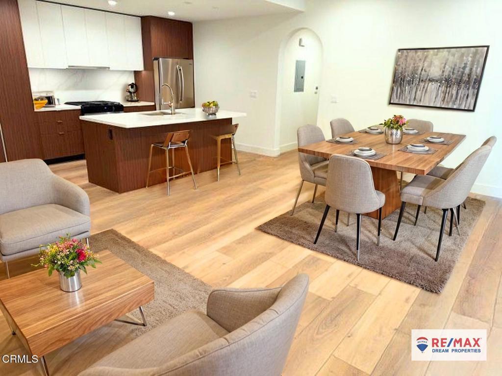 139 S Oak Knoll Avenue 104