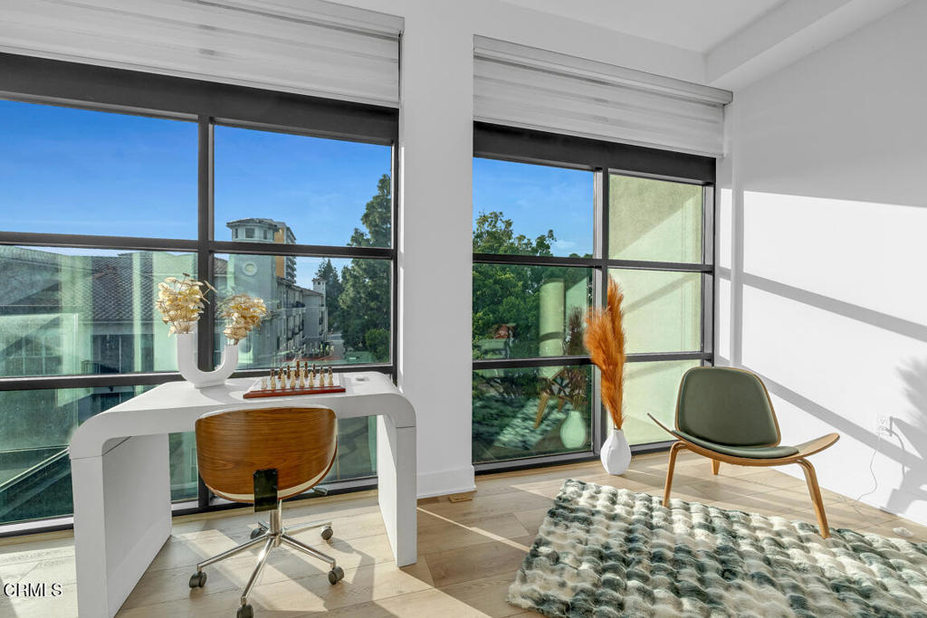 178 S Euclid Avenue 412