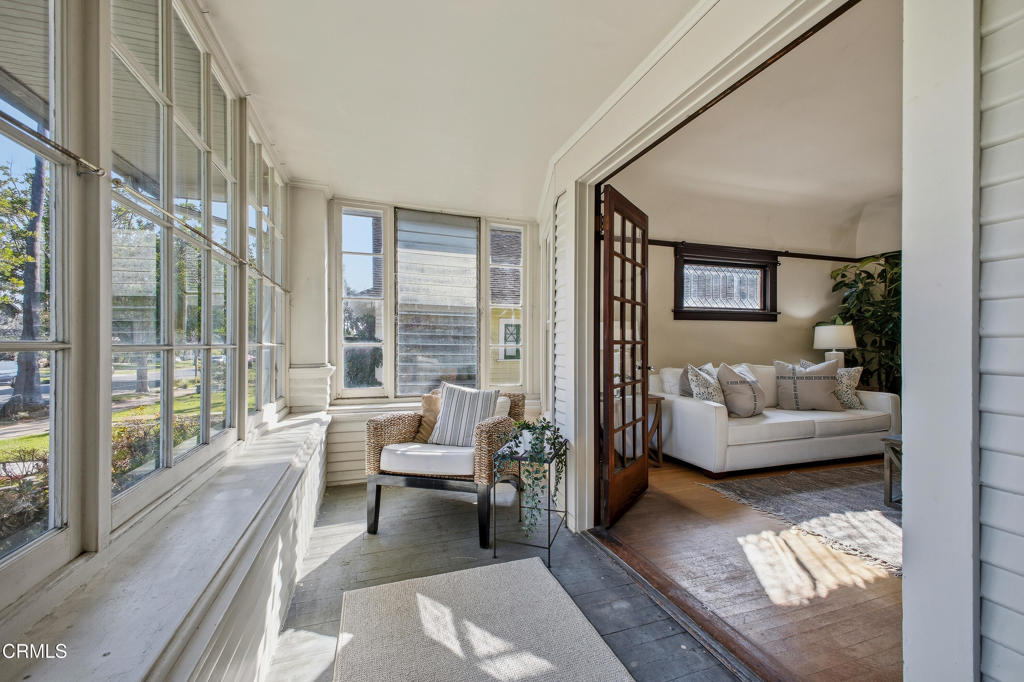 825 N Bushnell Avenue