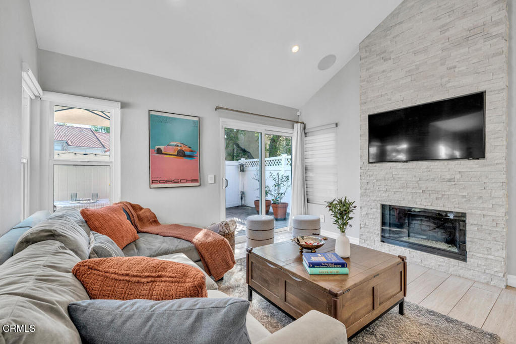 6301 Honolulu Avenue 47