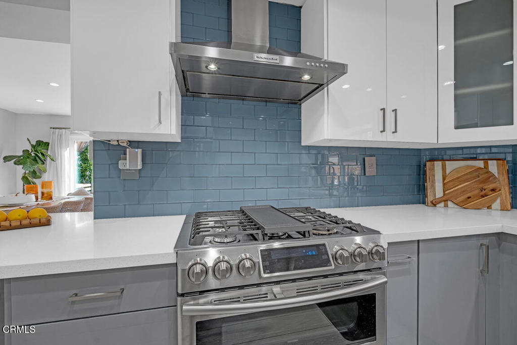 6301 Honolulu Avenue 47