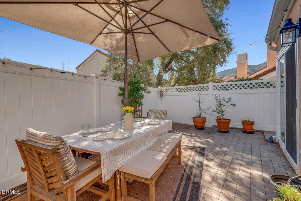 6301 Honolulu Avenue 47