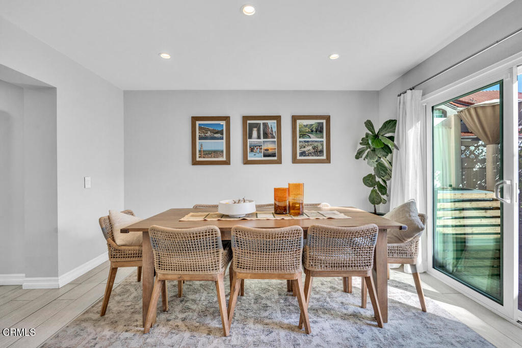 6301 Honolulu Avenue 47