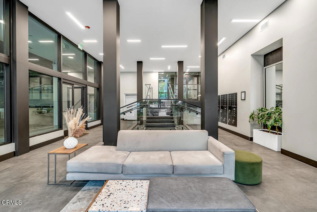 178 S Euclid Avenue 310