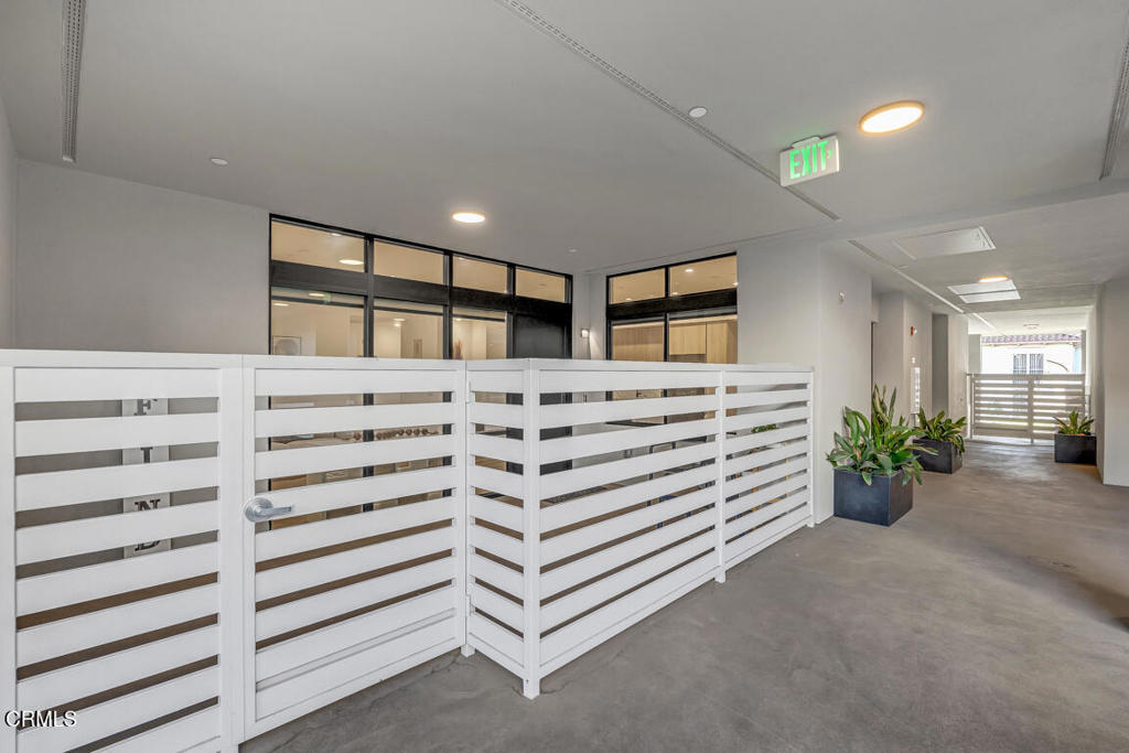178 S Euclid Avenue 310