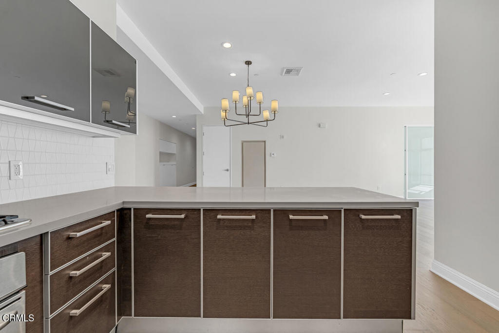 801 S Grand Avenue 1710