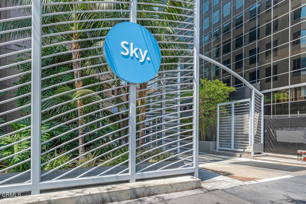 801 S Grand Avenue 1710