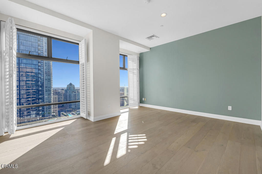 801 S Grand Avenue 1710