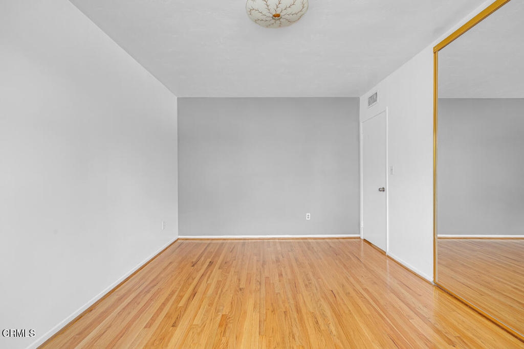13941 Tyler Street