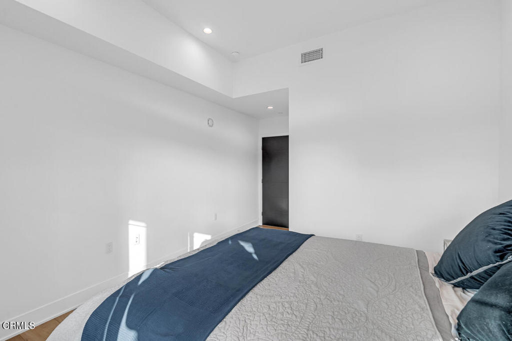 178 S Euclid Avenue 412