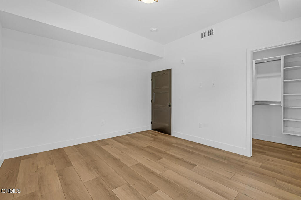 139 S Oak Knoll Avenue 101