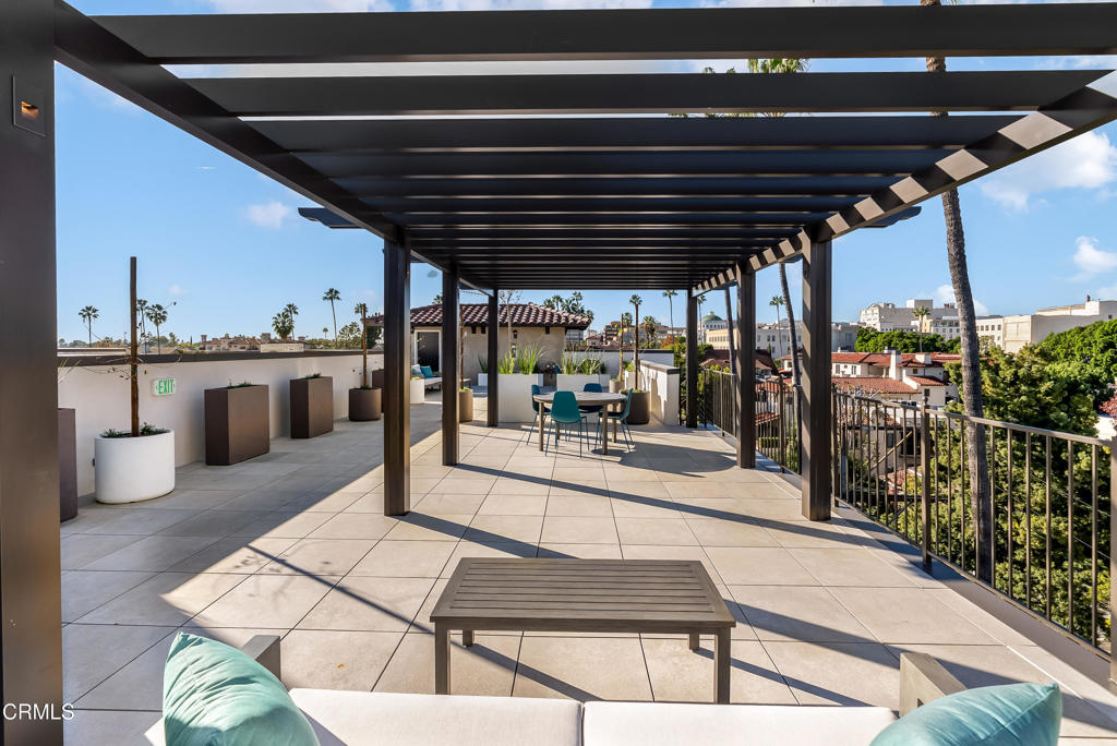 139 S Oak Knoll Avenue 101