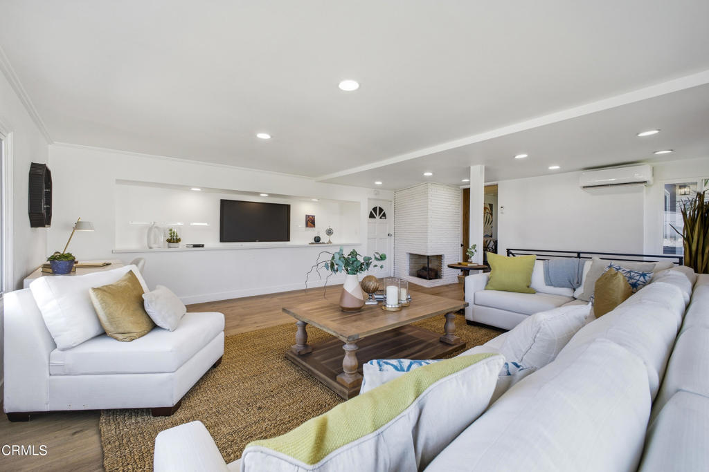 126 Palatine Drive