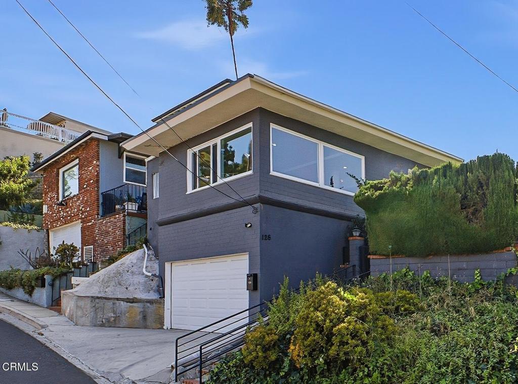 126 Palatine Drive