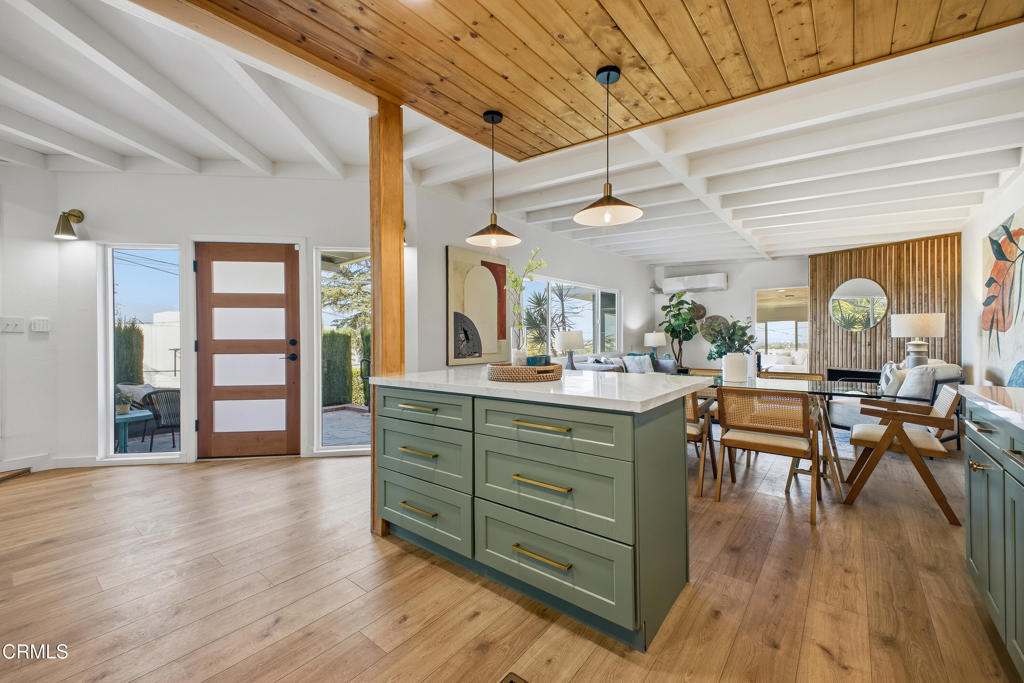 126 Palatine Drive