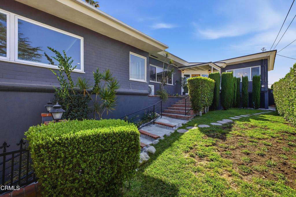 126 Palatine Drive