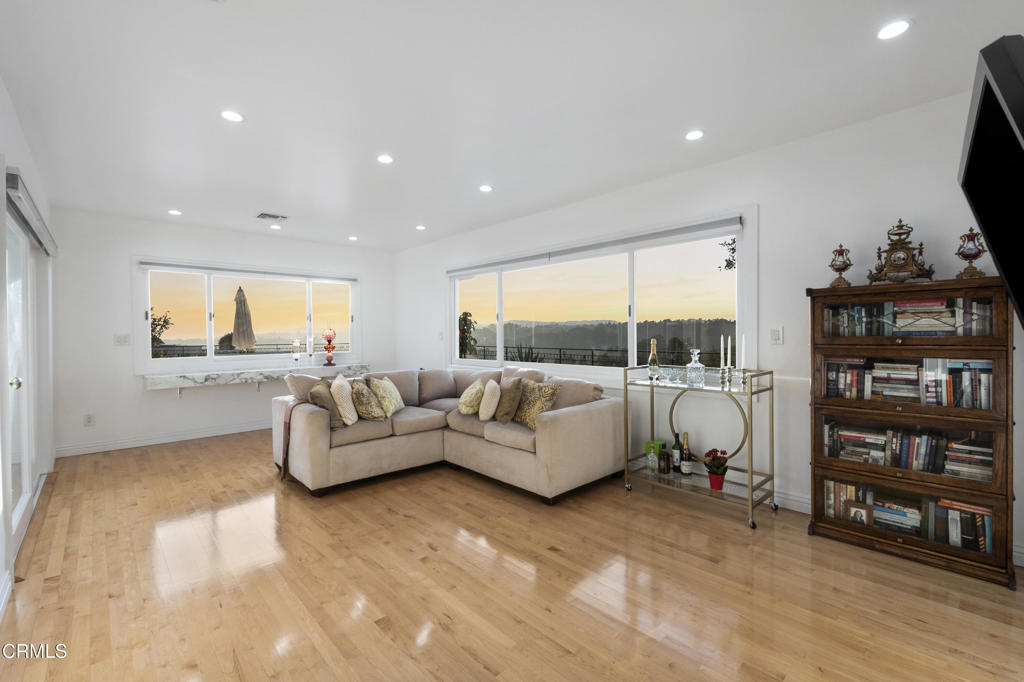 9633 Highridge Drive