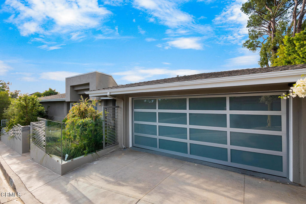 9633 Highridge Drive