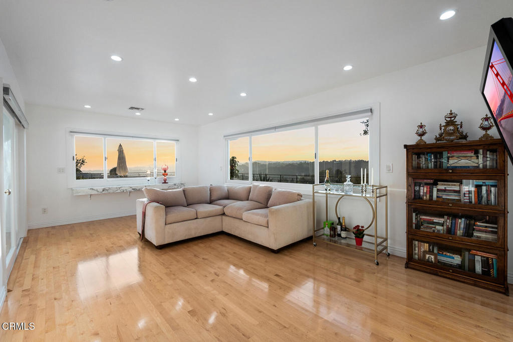 9633 Highridge Drive