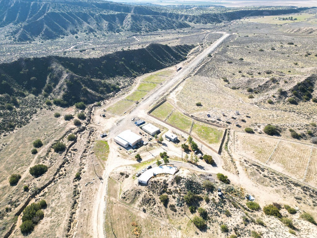 890 Ballinger Canyon Road