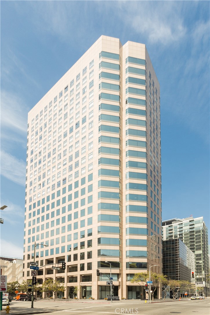 801 S Grand Avenue 2212