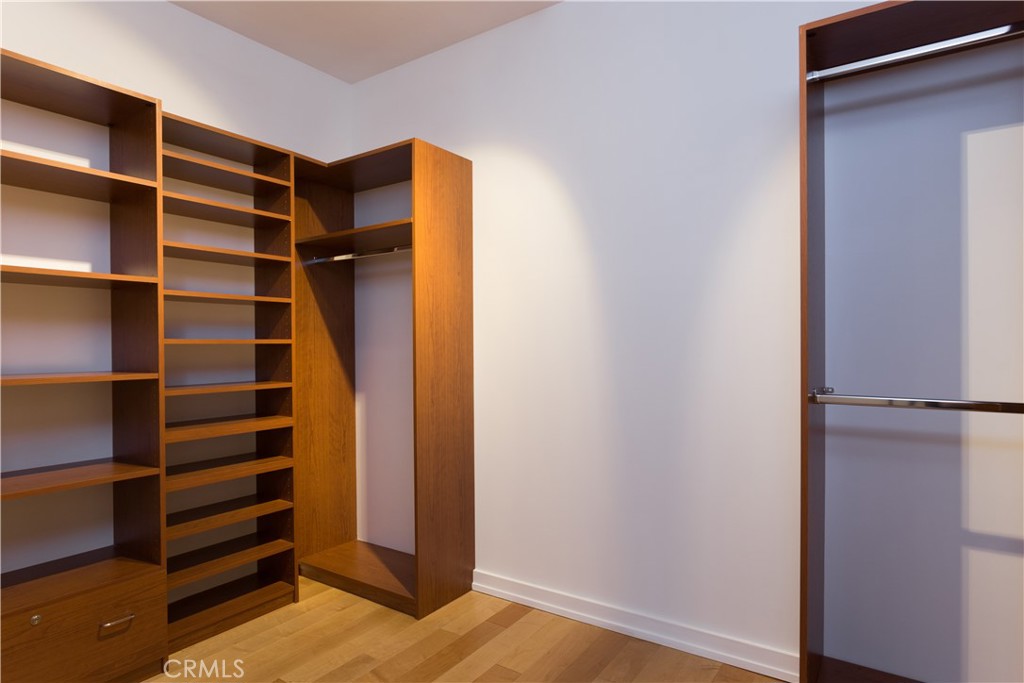 801 S Grand Avenue 2212