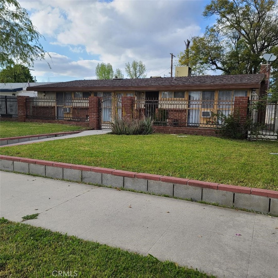 15053 Devonshire Street